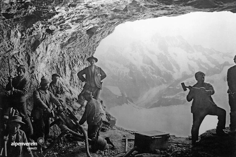 Jungfrau Alpenverein OEAV.CZ